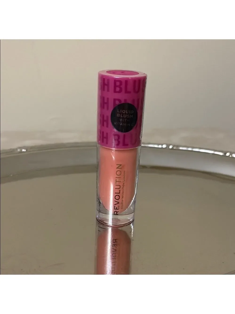 Revolution Blush Bomb in Peach Filter NEW